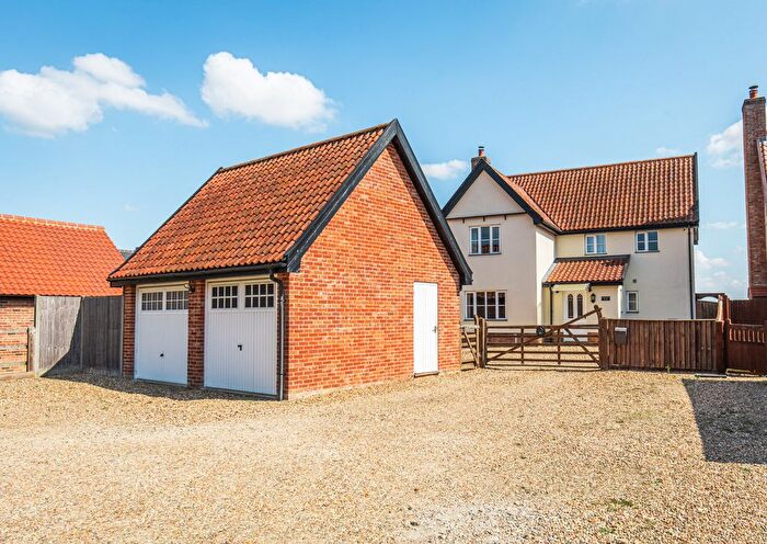 3 Bedroom Detached House For Sale In The Green, North Lopham, Diss, IP22