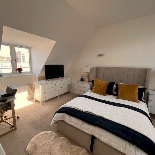 1 Bedroom House To Rent In Castle Hill Drive, Ebbsfleet, DA10