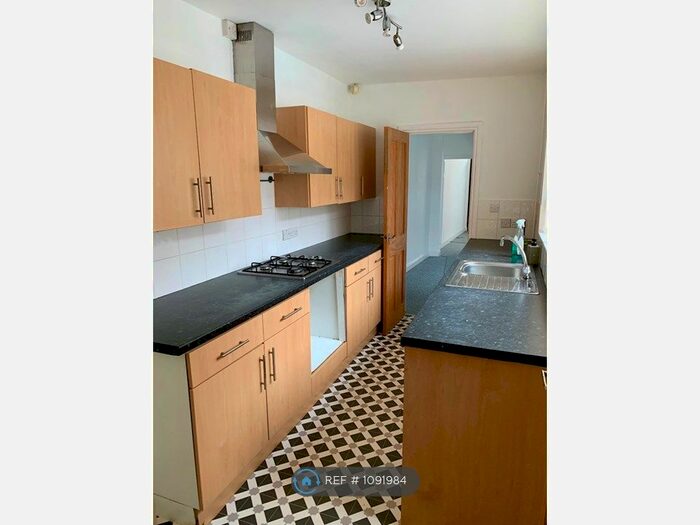 2 Bedroom Terraced House To Rent In Gordon Street, Stoke-On-Trent, ST6