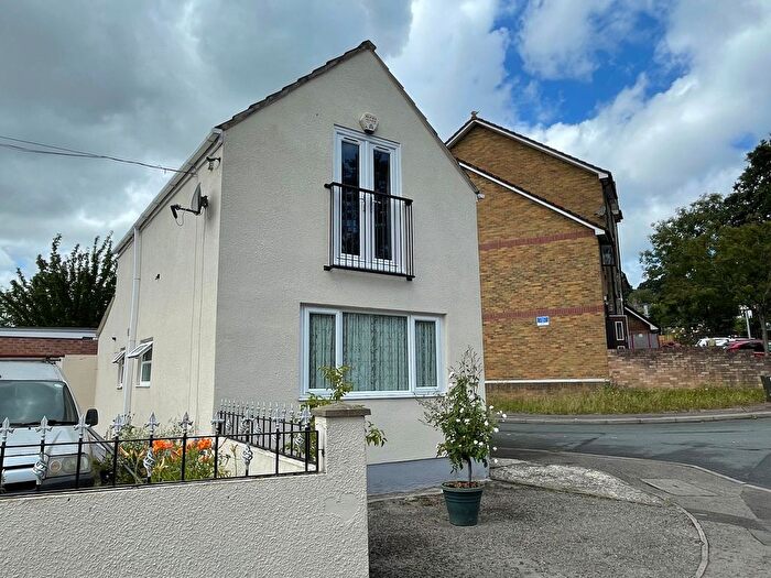 2 Bedroom Detached House To Rent In Aubrey Hames Close, Newport, NP20
