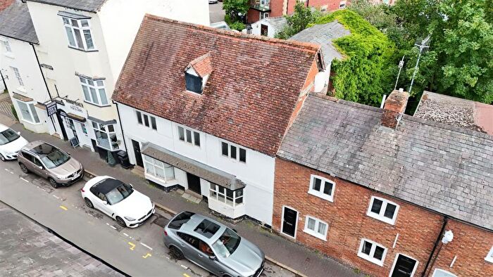 5 Bedroom Character Property For Sale In Ely Street, Stratford-Upon-Avon, CV37