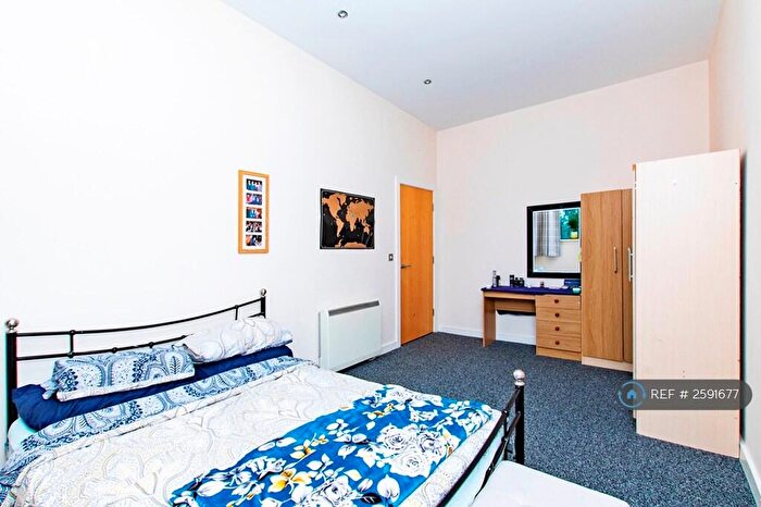 2 Bedroom Flat To Rent In Pall Mall, Liverpool, L3