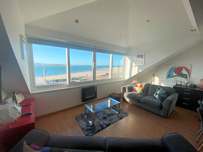 1 Bedroom Apartment For Sale In Otago Glandovey Terrace, LL35