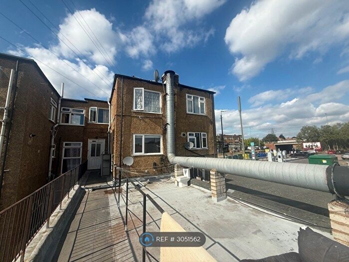 1 Bedroom Flat To Rent In Westwood Lane, Sidcup, DA15