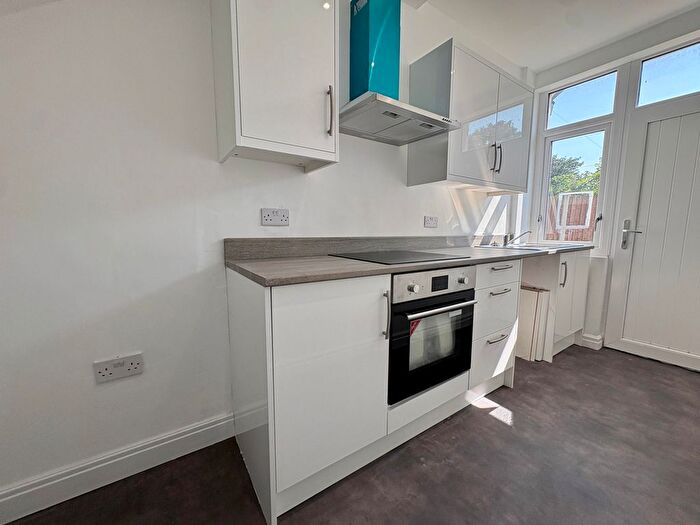 1 Bedroom Semi Detached House To Rent In Lynton Avenue, Blackpool, FY4