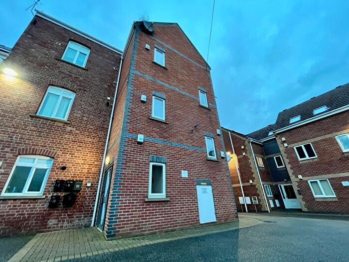2 Bedroom Apartment To Rent In Newton Court, Newton Street, Barnsley, S70