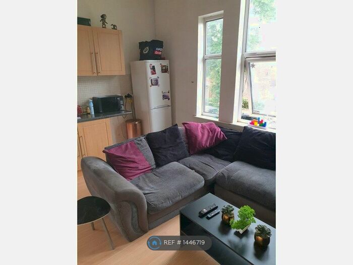 1 Bedroom Flat To Rent In Ella Street, Hull, HU5