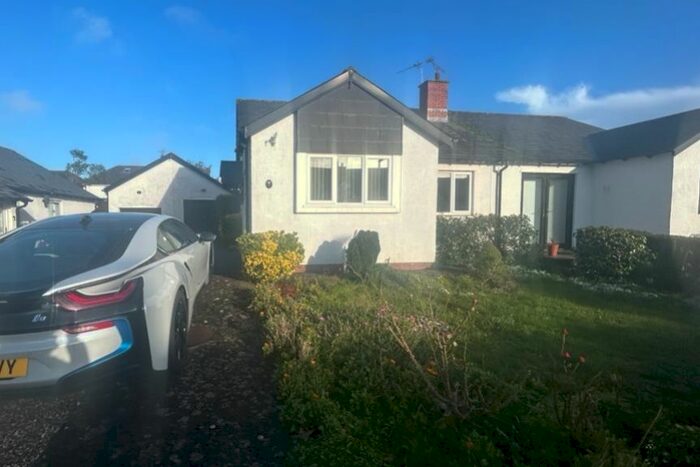 2 Bedroom Semi-Detached Bungalow To Rent In Swn Y Mor, Barry, CF62