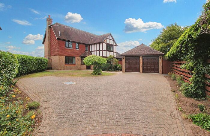 5 Bedroom Detached House For Sale In Sherenden Park, Golden Green, Tonbridge, TN11