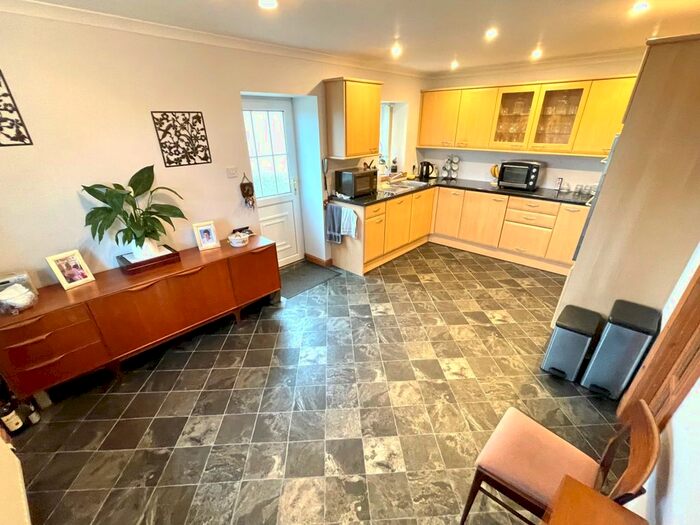 3 Bedroom Semi-Detached House For Sale In South Road, West Kilbride, KA23