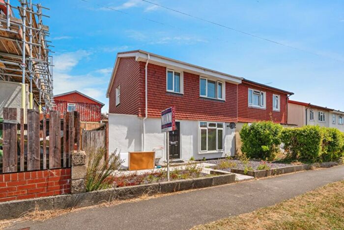 3 Bedroom Semi-Detached House For Sale In Winchcombe Road, Portsmouth, Hampshire, PO6