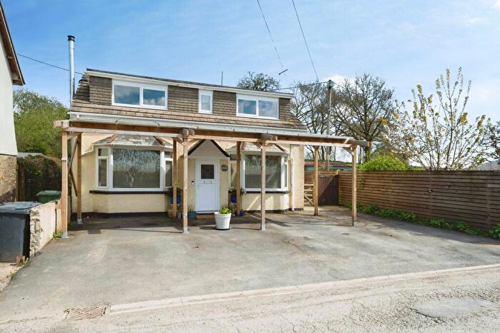 3 Bedroom Detached House For Sale In Meshaw, South Molton, EX36