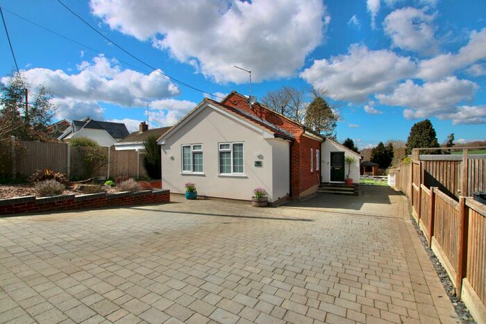 3 Bedroom Bungalow For Sale In The Street, Kingston, Canterbury, Kent, CT4