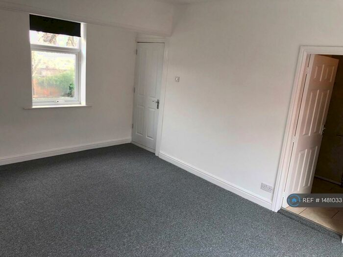 1 Bedroom Flat To Rent In Vaughan St, Coalville, LE67