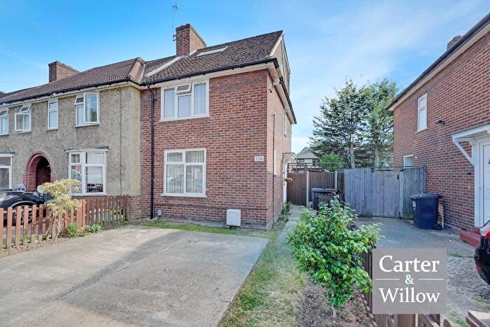 3 Bedroom End Of Terrace House To Rent In Marlborough Road, Dagenham, RM8