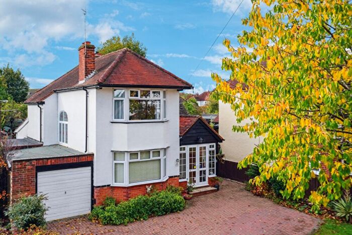 3 Bedroom Detached House For Sale In Twynham Road, Maidenhead, SL6