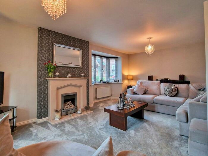 4 Bedroom Detached House For Sale In Butler Drive, Lidlington, Bedfordshire, MK43