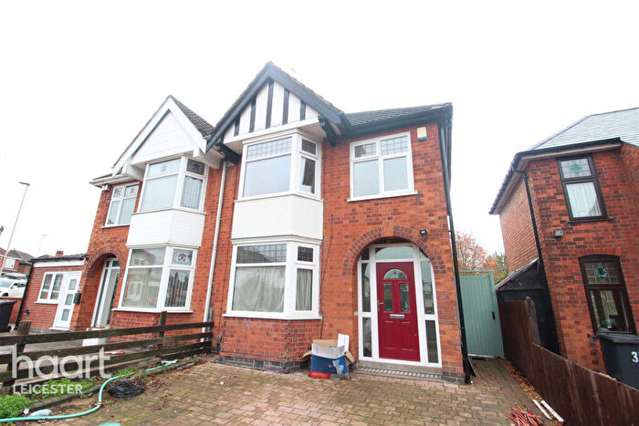 3 Bedroom Semi Detached House To Rent In Barbara Road, Leicester, LE3