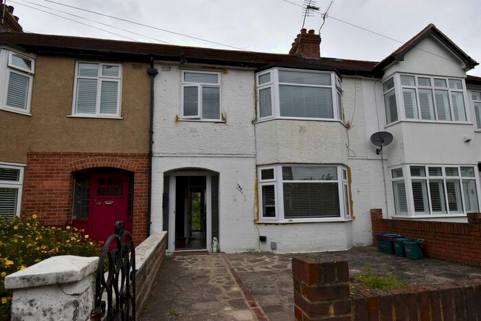 3 Bedroom Terraced House To Rent In Worple Road, Isleworth, TW7