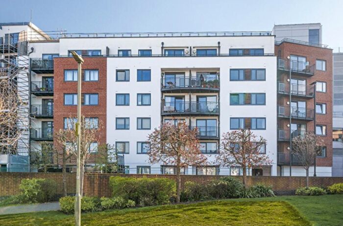 1 Bedroom Apartment To Rent In Aspect, Charles Street, GU15