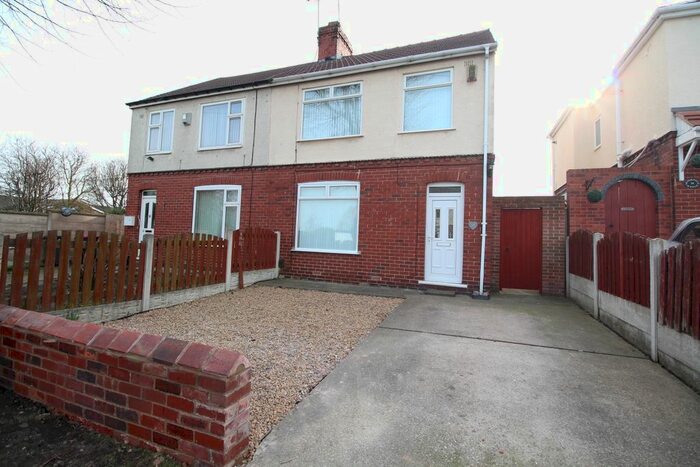 3 Bedroom Semi-Detached House To Rent In Brookfield Avenue, Swinton, Mexborough, S64