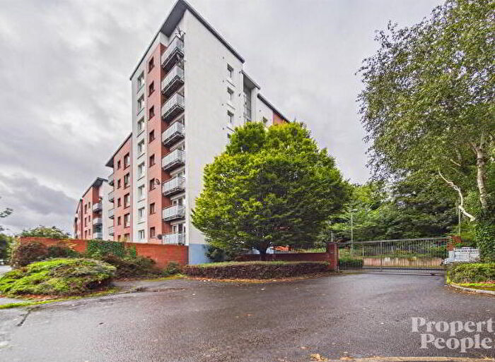 2 Bedroom Flats For Sale In Flat, Shore Road, Belfast, BT15