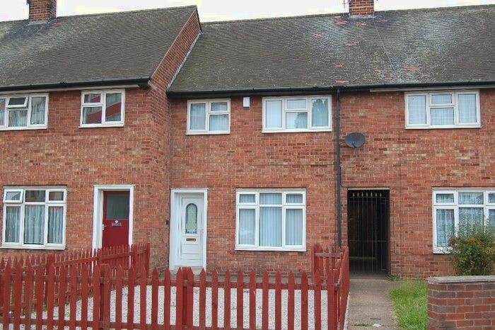 3 Bedroom Terraced House To Rent In Brodsworth Street Hull, HU8