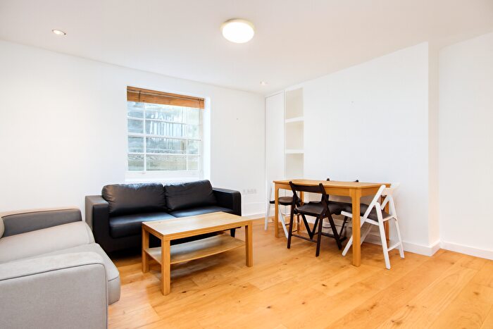 3 Bedroom Flat To Rent In St Johns Grove, Archway, N19