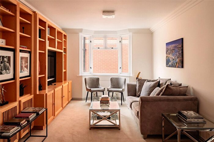2 Bedroom Flat To Rent In Bourdon Street, Mayfair, W1K