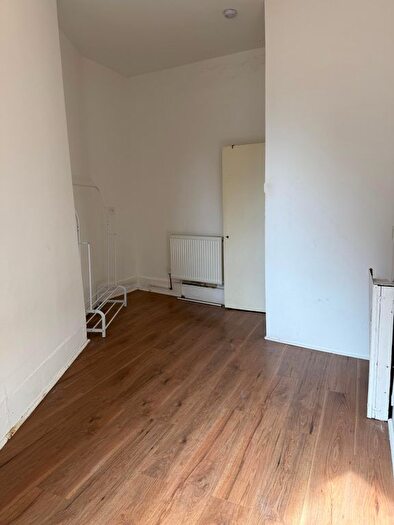 1 Bedroom Flat To Rent In London, SW2