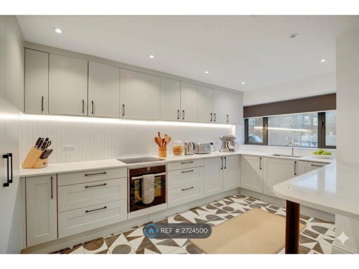 4 Bedroom Terraced House To Rent In Ravensdale Gardens, London, SE19