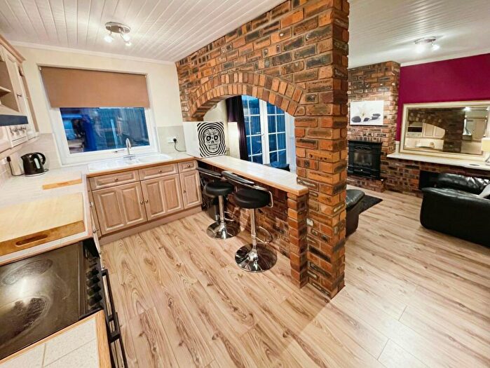 2 Bedroom Semi-Detached House For Sale In Pensby Avenue, Chester, Cheshire, CH2