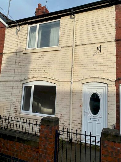 3 Bedroom Terraced House To Rent In Cambridge Street, South Elmsall, Pontefract WF9