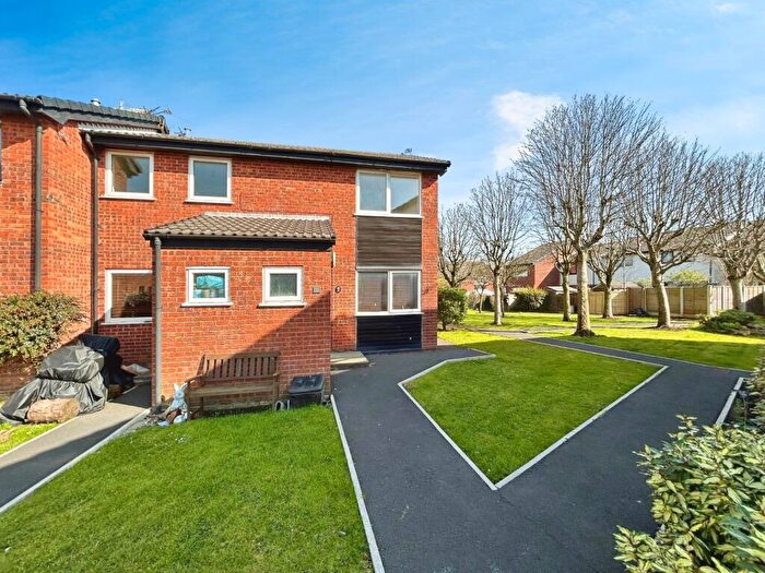 2 Bedroom Apartment To Rent In Brecon Close, Blackpool, Lancashire, FY1