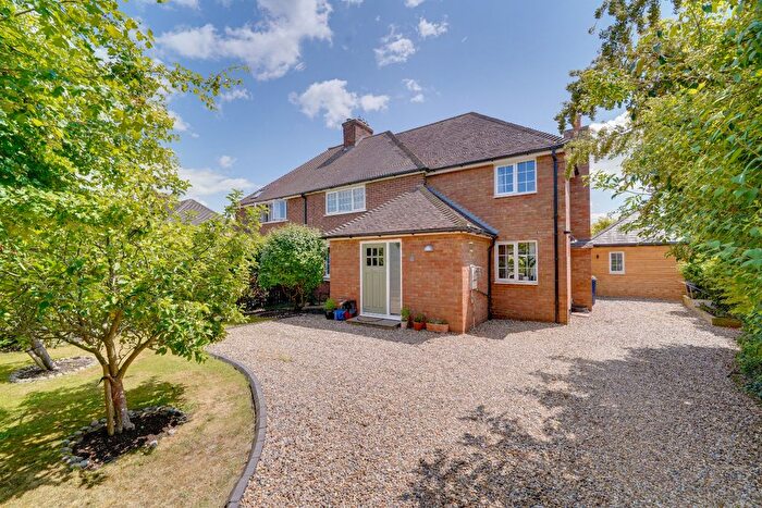 4 Bedroom Semi-Detached House For Sale In New Road, Guilden Morden, SG8