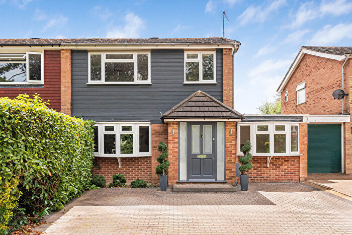 3 Bedroom Semi-Detached House For Sale In The Wick, Bengeo, Hertford, Hertfordshire, SG14