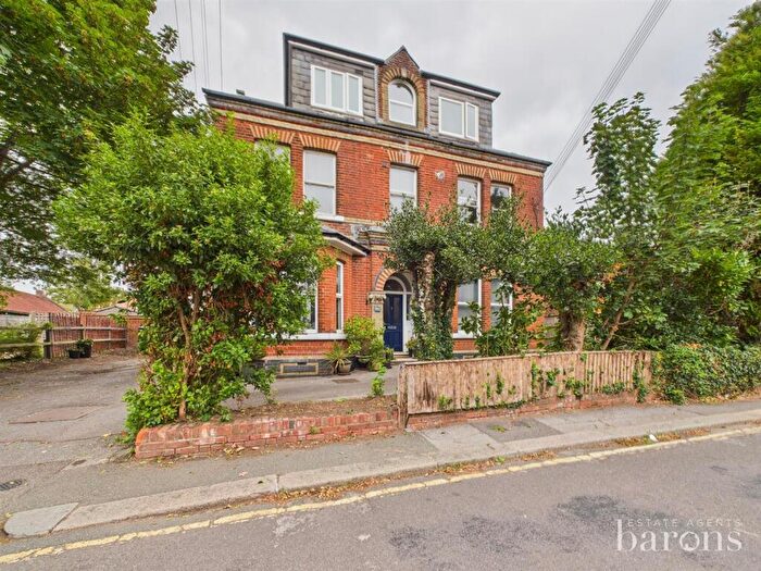 1 Bedroom Flat For Sale In Cromwell Road, Basingstoke, RG21