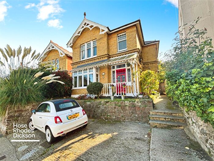 3 Bedroom Detached House For Sale In North Road, Shanklin, Isle Of Wight, PO37