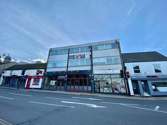 2 Bedroom Maisonette To Rent In High Street, Biggleswade, SG18