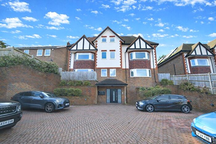 2 Bedroom Flat To Rent In Riddlesdown Road, Purley, CR8