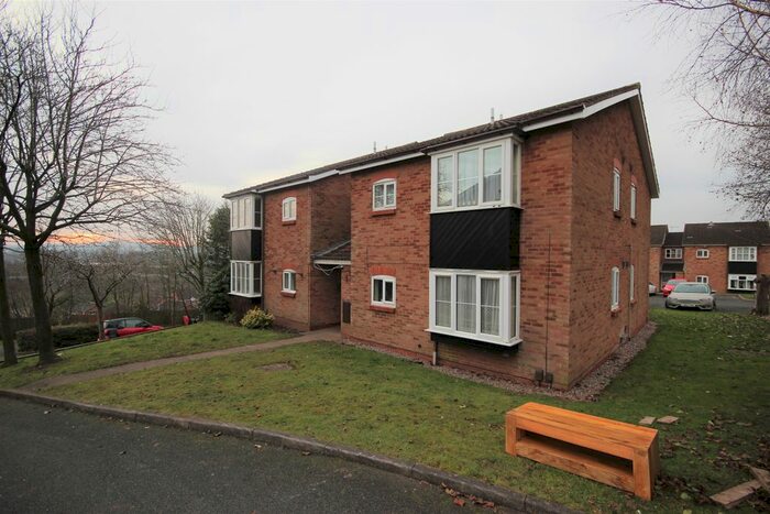 1 Bedroom Flat To Rent In Ragees Road, Kingswinford, West Midlands DY6