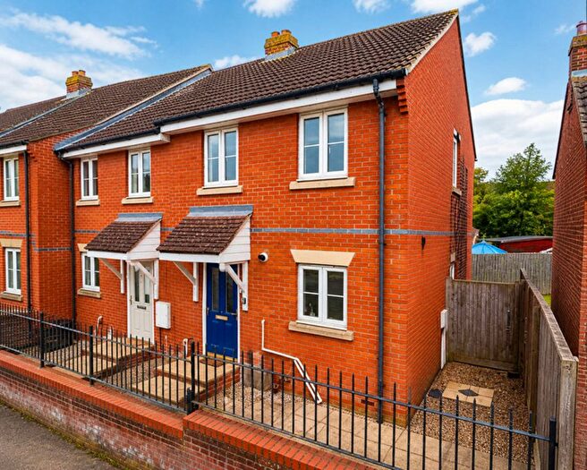 3 Bedroom End Terrace House To Rent In Goring Road, Colchester, CO4