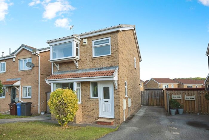 3 Bedroom Detached House For Sale In Dowland Avenue, High Green, Sheffield, South Yorkshire, S35
