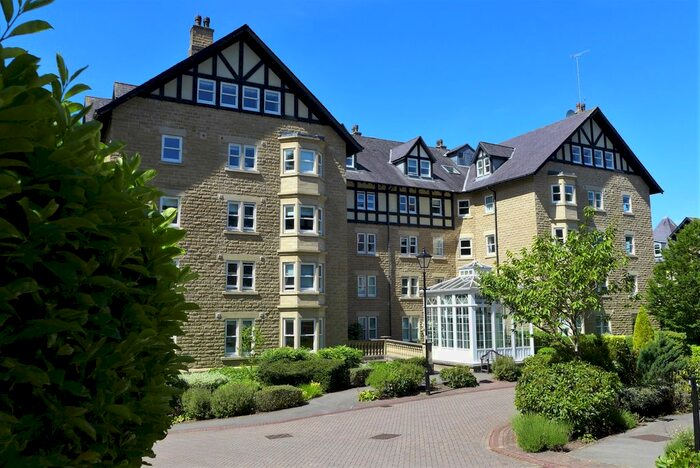 3 Bedroom Flat To Rent In Rutland House, Mansfield Court, Harrogate HG1