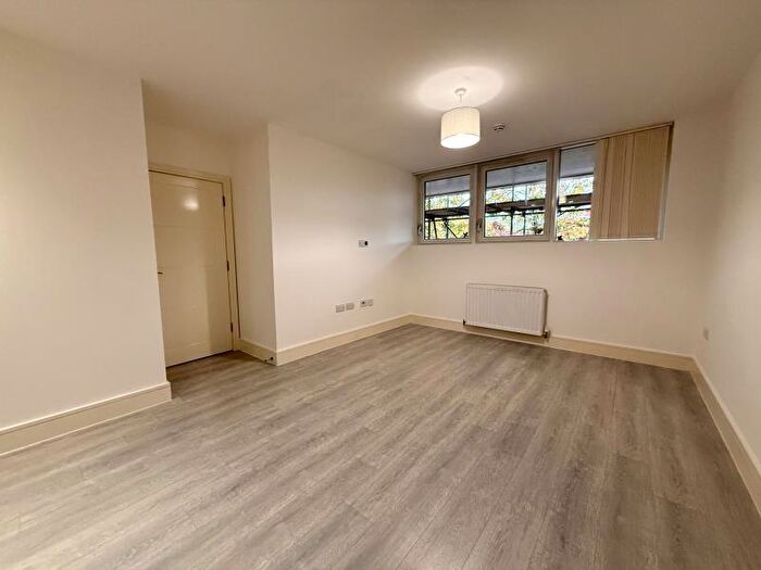 2 Bedroom Apartment To Rent In Towergate House, Central Milton Keynes, MK9