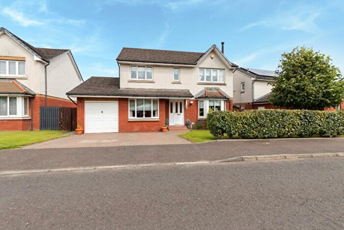 4 Bedroom Detached House For Sale In Cherryridge Drive, Glasgow, G69