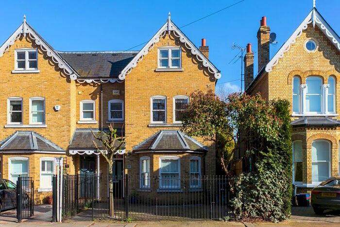 5 Bedroom Semi-Detached House To Rent In Burlington Road, Chiswick, London, W4