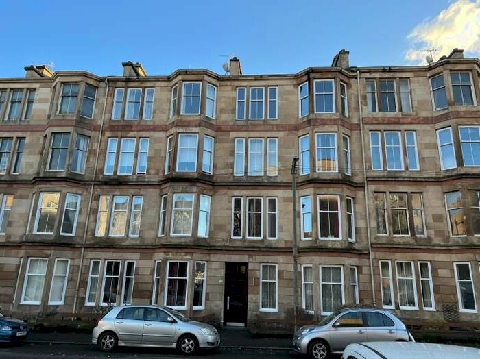 2 Bedroom Flat To Rent In Cumming Drive, Glasgow, G42