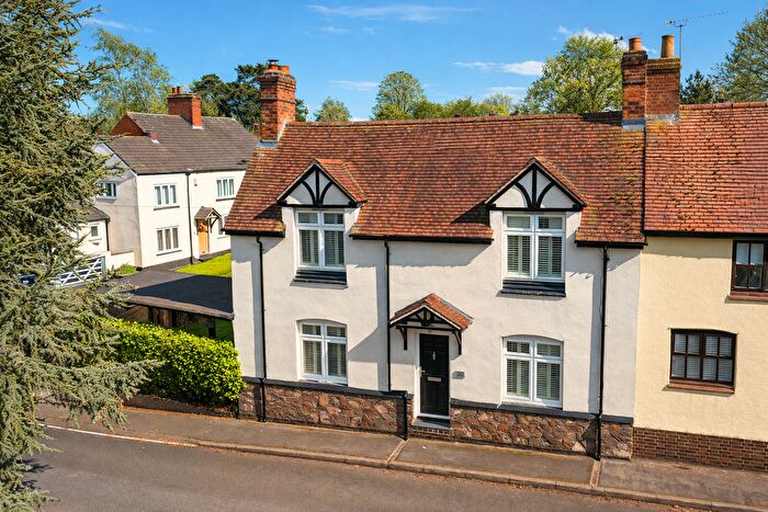 3 Bedroom Semi Detached House For Sale In Newbold Road, Desford, Leicester, Leicestershire, LE9