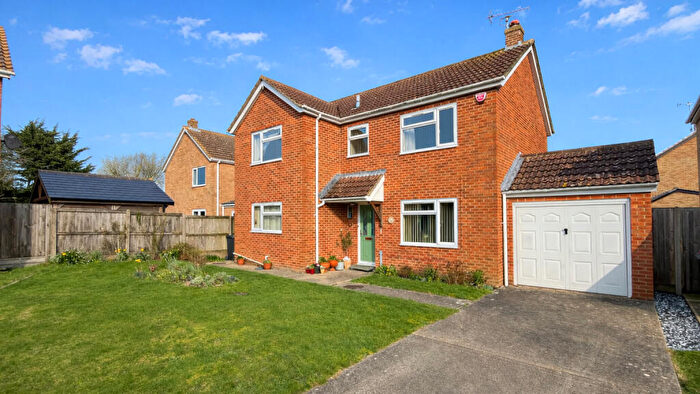 4 Bedroom Detached House For Sale In Goldfinch Close, Herne Bay, CT6